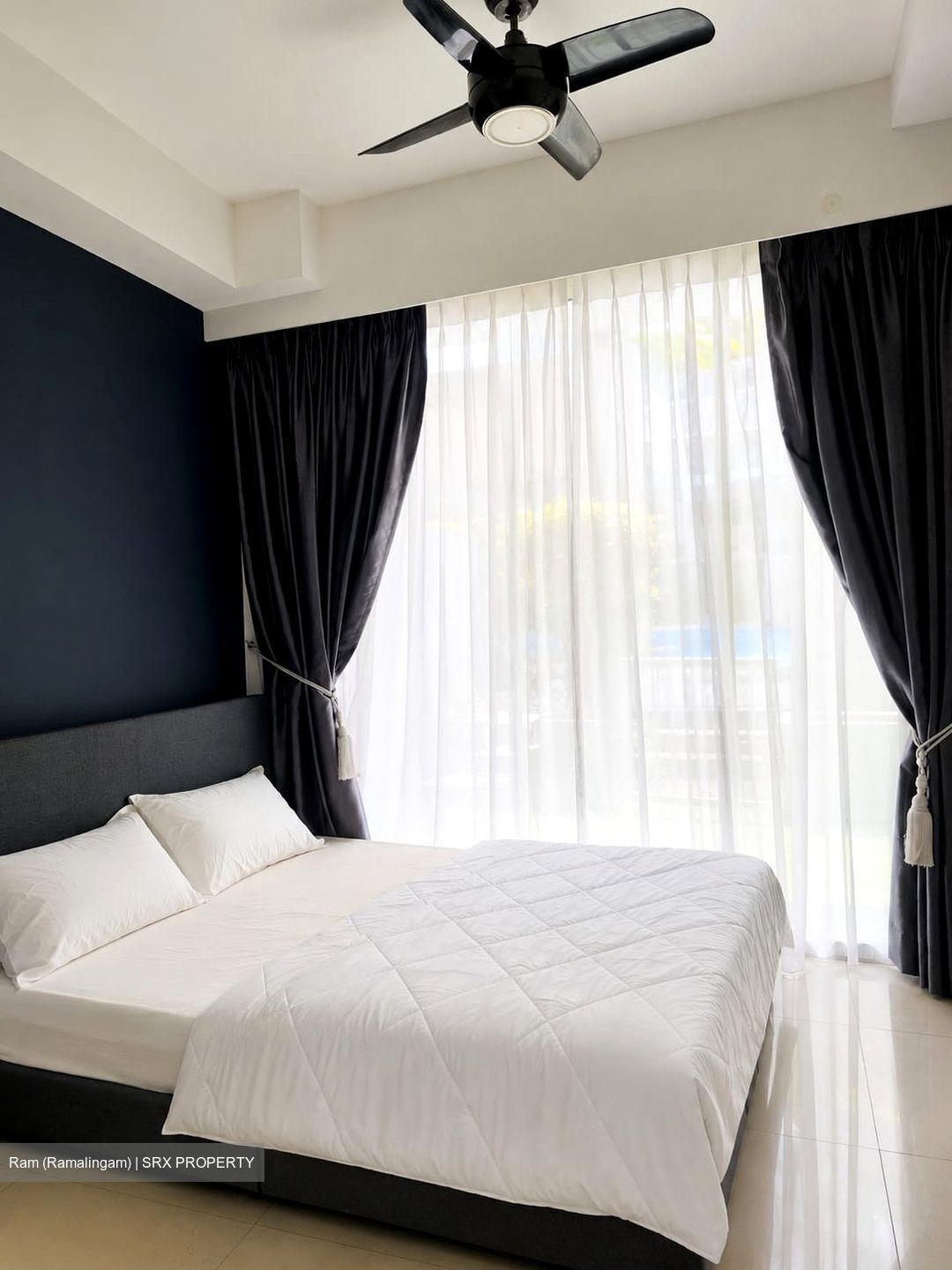 1 Canberra (D27), Condominium #580636301